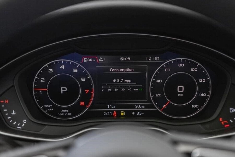 Audi A4 Sedan - Hình 13