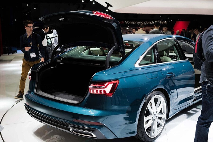 Audi A6 Sedan - Hình 13