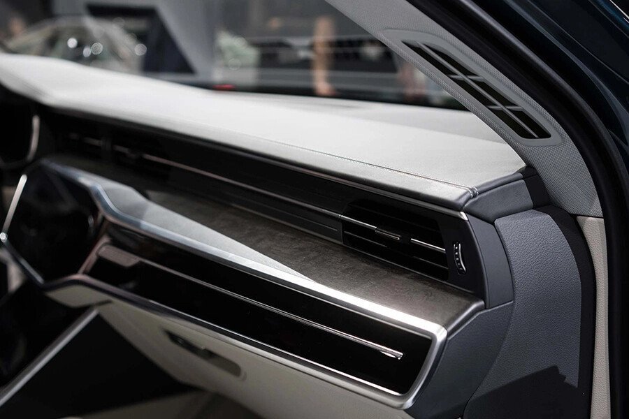 Audi A6 Sedan - Hình 22