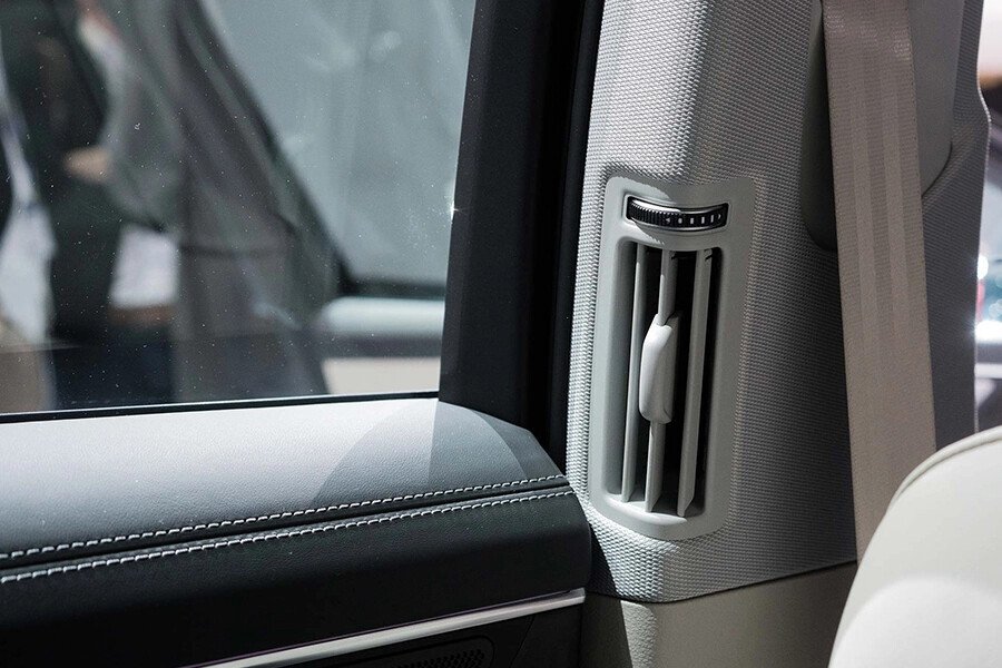 Audi A6 Sedan - Hình 26