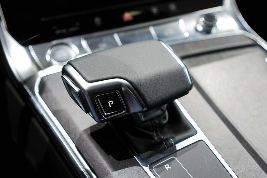 Audi A6 Sedan - Hình 30