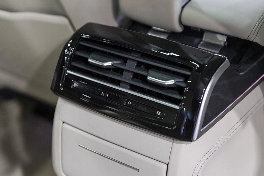 Audi A8L Sedan - Hình 23 Audi A8L Sedan - Hình 23