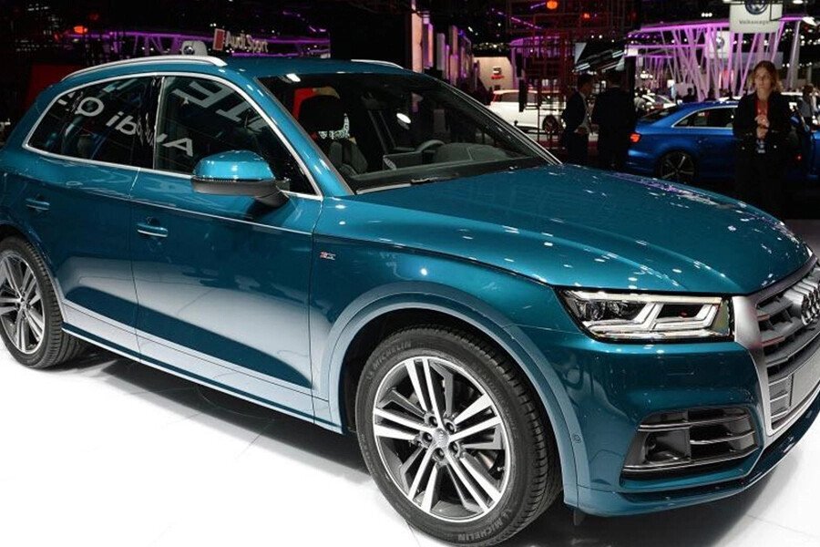 Audi Q5 SUV - Hình 1
