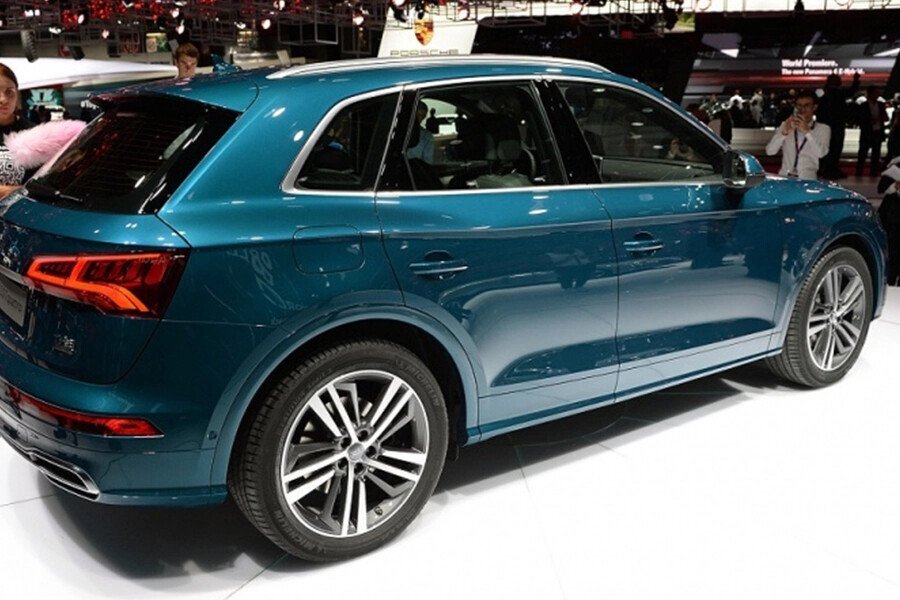 Audi Q5 SUV - Hình 5