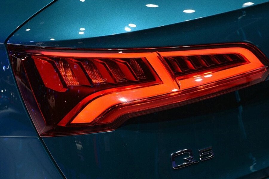 Audi Q5 SUV - Hình 8