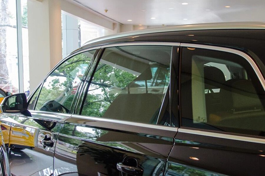 Audi Q7 SUV - Hình 5