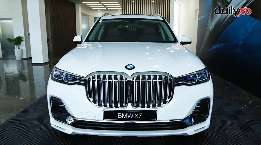 BMW X7 xDrive40i Pure Excellence - Hình 2