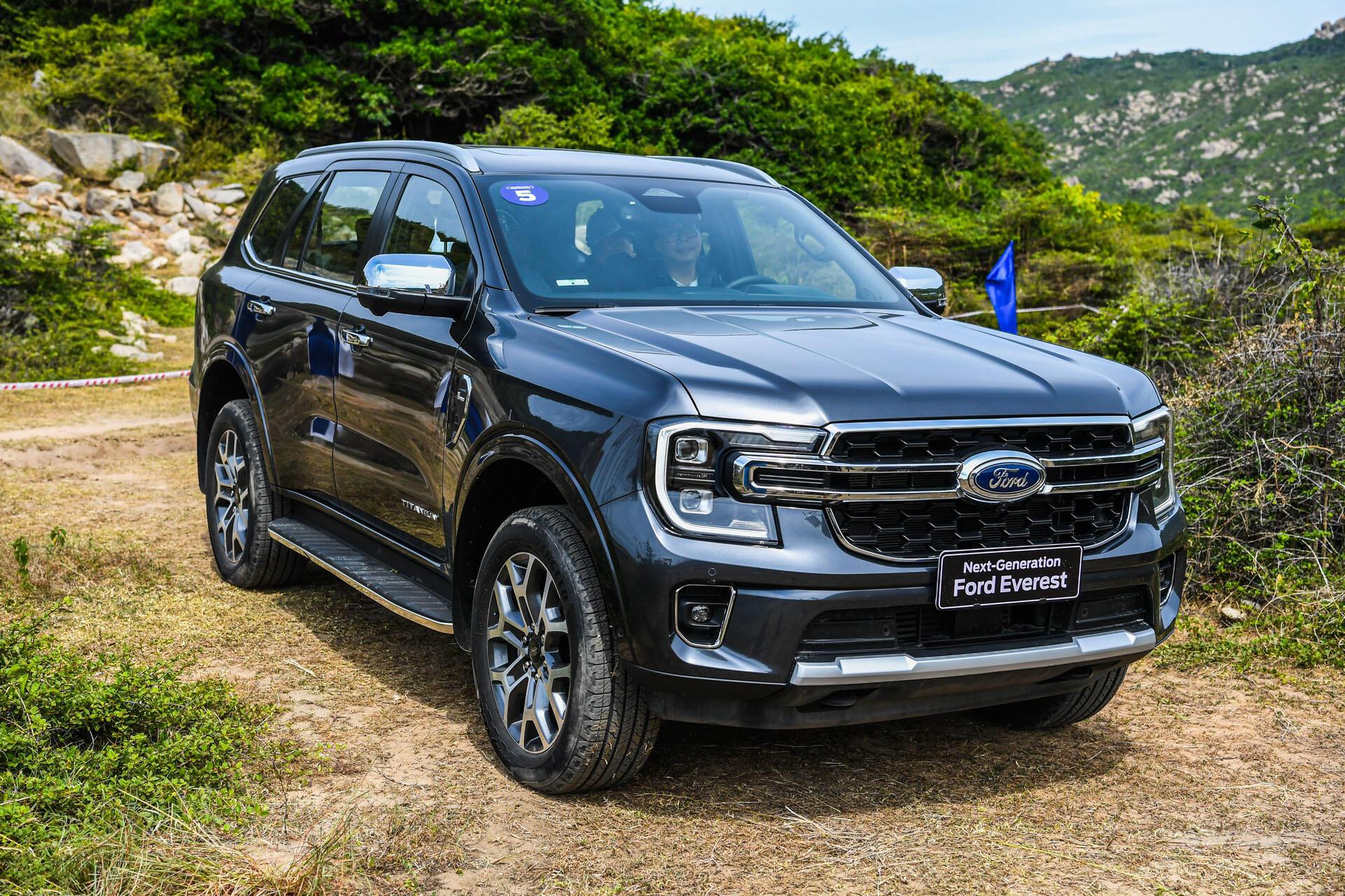 Ford Everest Titanium+ 2.0L AT 4WD 2023