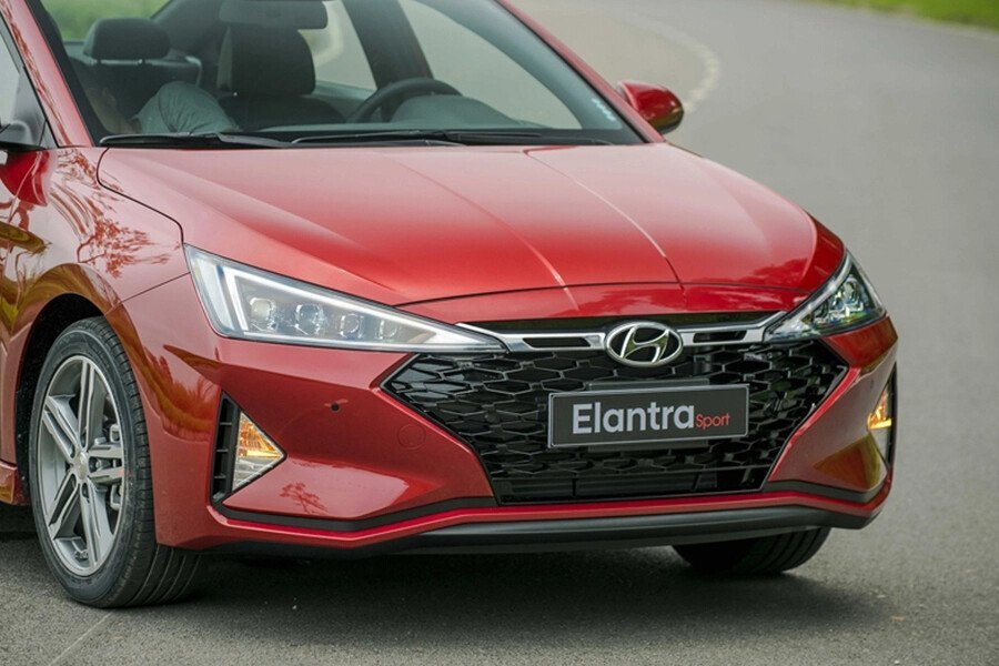 Hyundai Elantra Sport 1.6 T-GDI 2020 - Hình 5