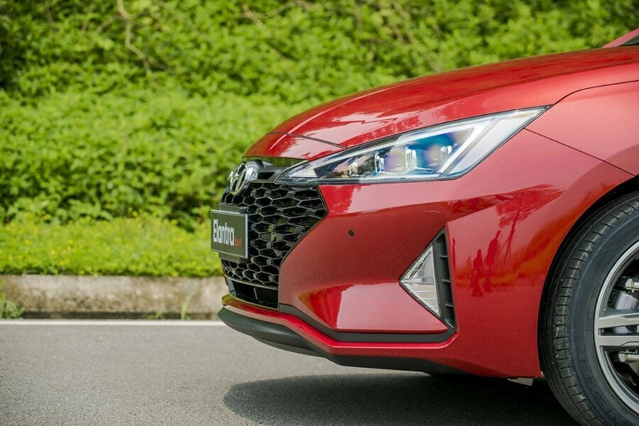Hyundai Elantra Sport 1.6 T-GDI 2020 - Hình 7