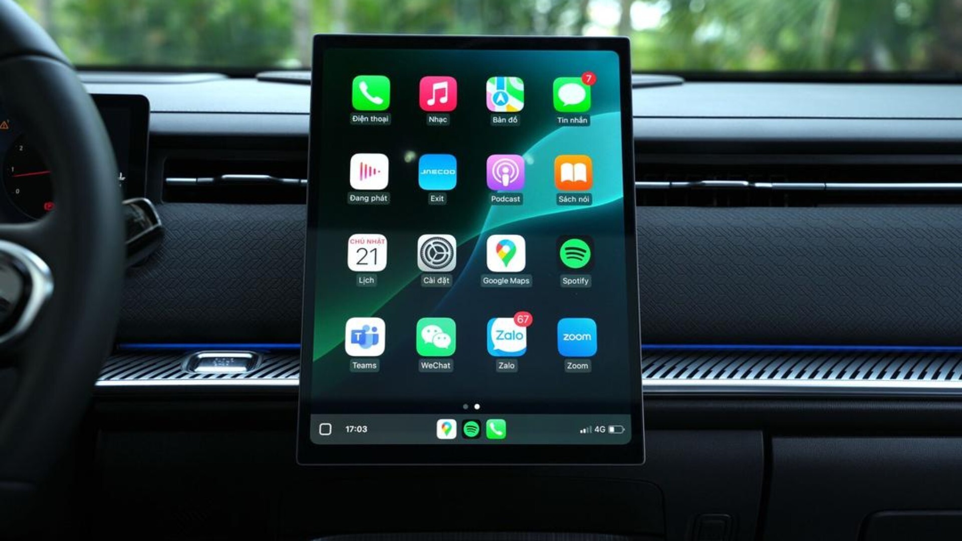 Màn hình giải trí trung tâm 14.8 inch cỡ lớn trên Jaecoo J7 Flagship AWD