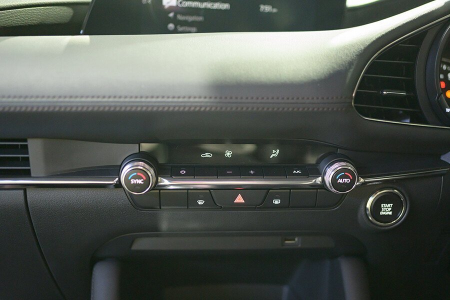 Mazda 3 1.5L Premium 2025 - Hình 16