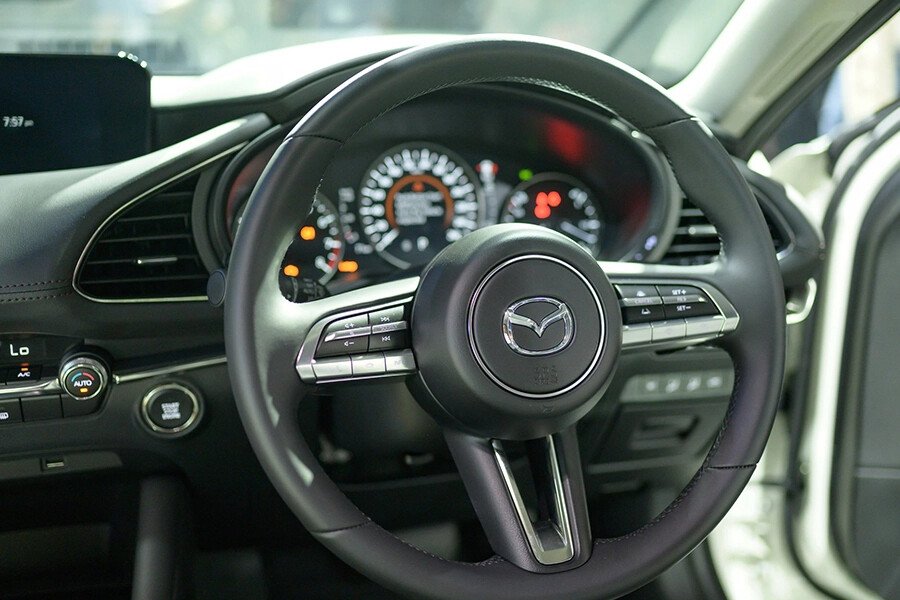 Mazda 3 Deluxe 2020 - Hình 14