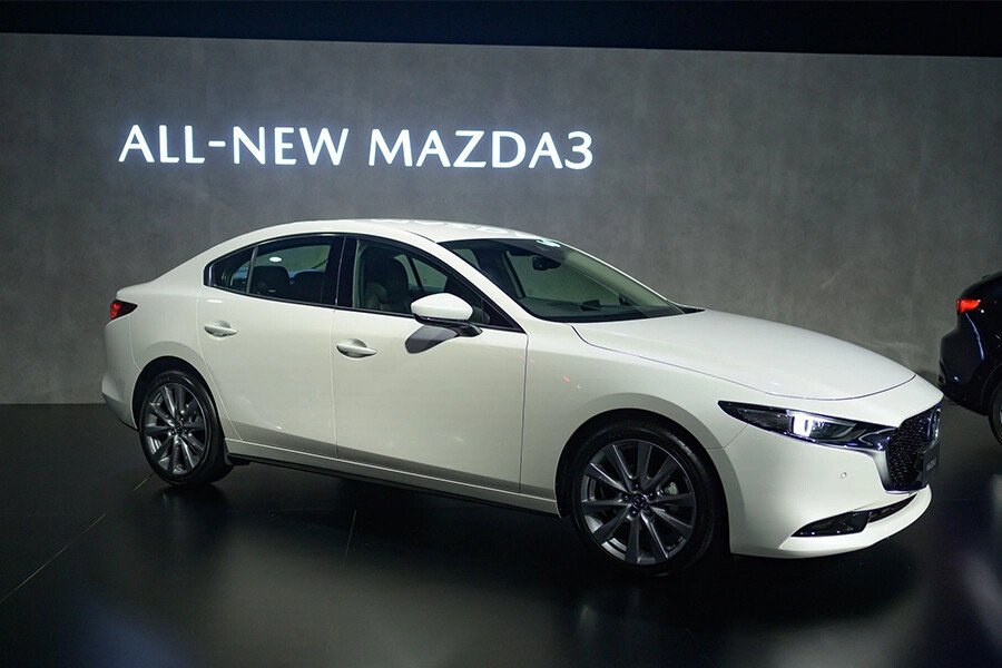 Mazda 3 Deluxe 2022 - Hình 1