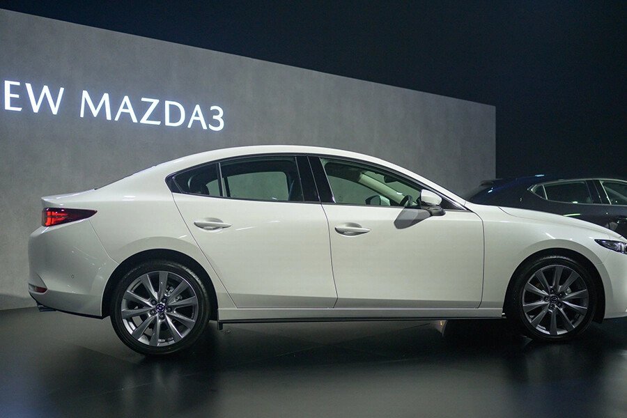 Mazda 3 Deluxe 2022 - Hình 7
