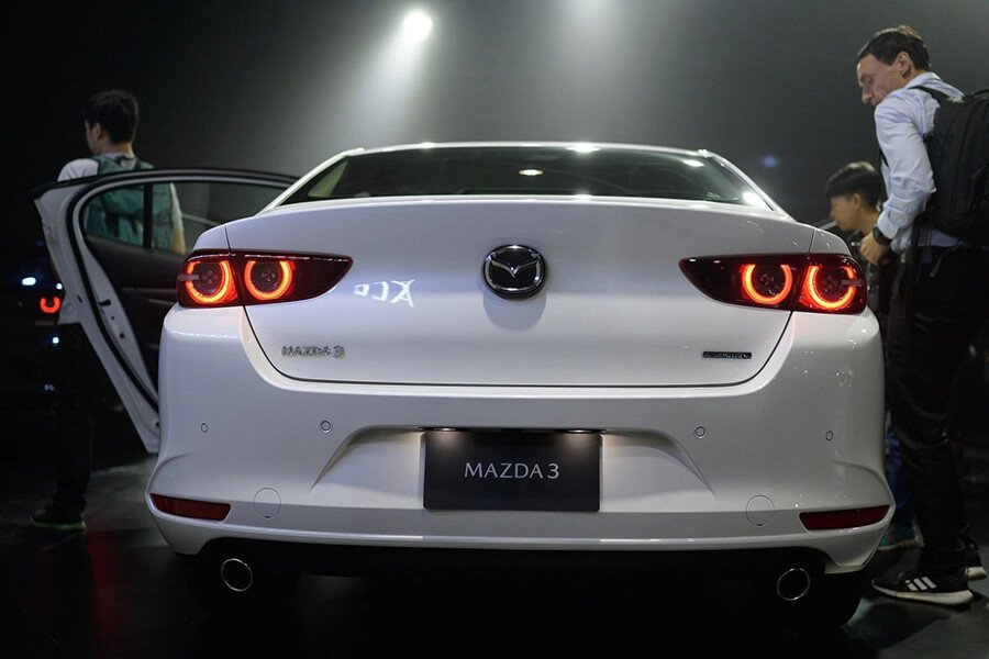 Mazda 3 Luxury 2020 - Hình 9