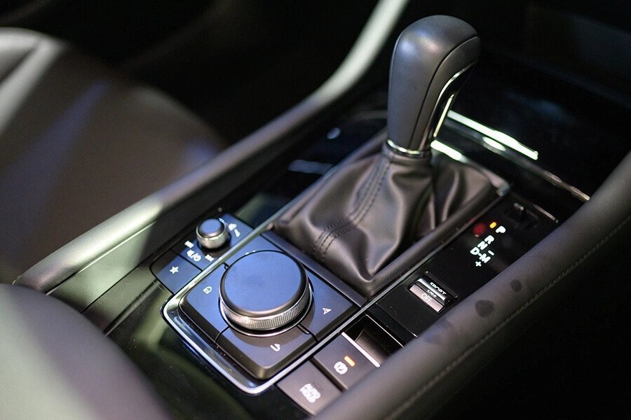 Mazda 3 Luxury 2026 - Hình 18