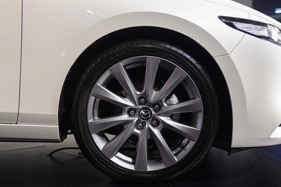 Mazda 3 Signature Luxury 2020 - Hình 5