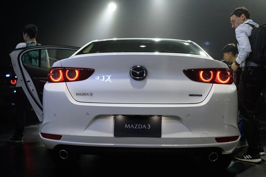 Mazda 3 Signature Premium 2026 - Hình 8