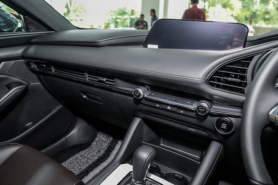 Mazda 3 Sport Luxury 2025 - Hình 10