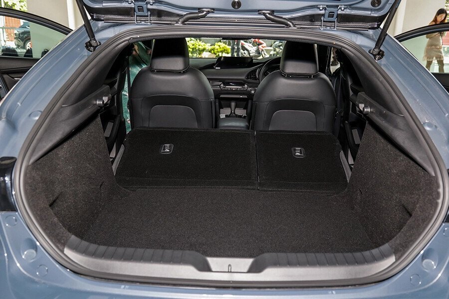 Mazda 3 Sport Luxury 2025 - Hình 17