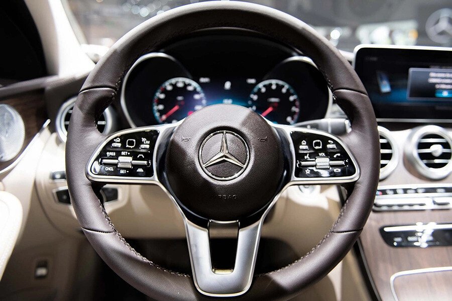 Mercedes-Benz C200 4Matic 2023 - Hình 10