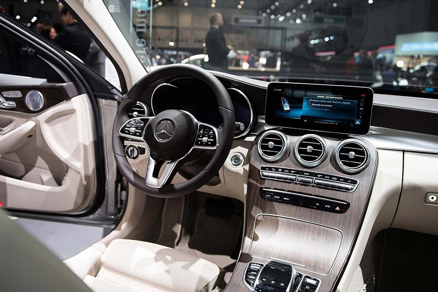 Mercedes-Benz C200 Exclusive 2022 - Hình 10