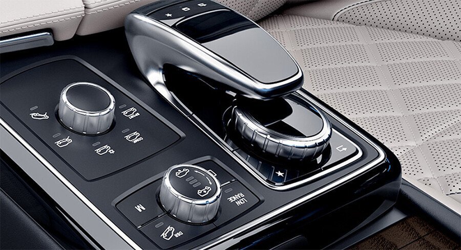 Mercedes-Benz GLS 400 4Matic - Hình 7