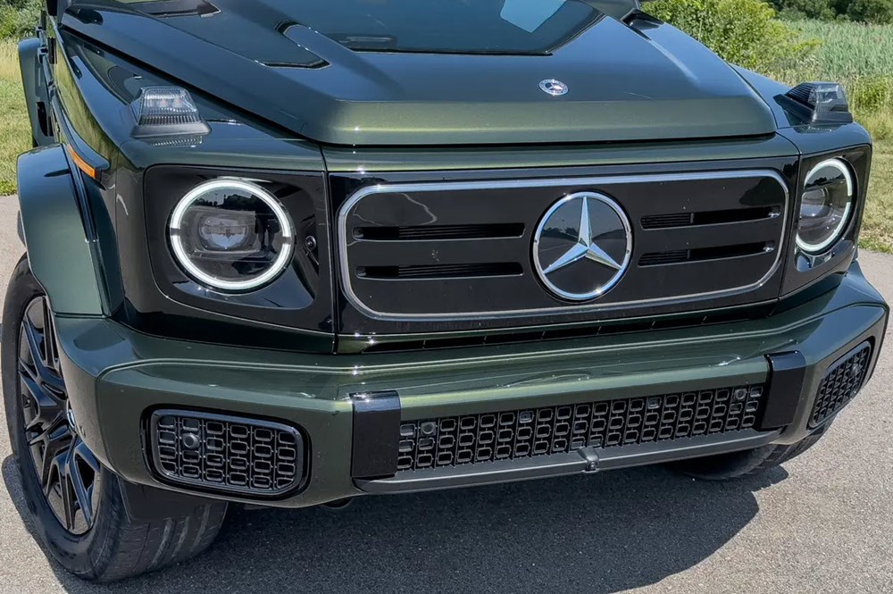 Cụm đèn trước xe Mercedes-Benz G 580 EQ
