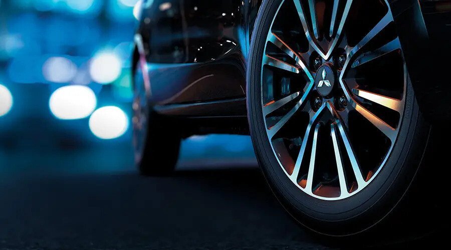 Mitsubishi Mirage CVT - Hình 8 Mitsubishi Mirage CVT - Hình 8