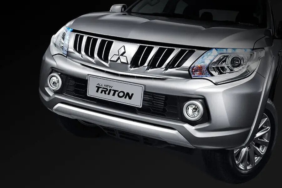 Mitsubishi Triton 4x2 MT - Hình 3 Mitsubishi Triton 4x2 MT - Hình 3