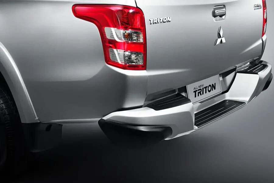 Mitsubishi Triton 4x2 MT - Hình 7 Mitsubishi Triton 4x2 MT - Hình 7