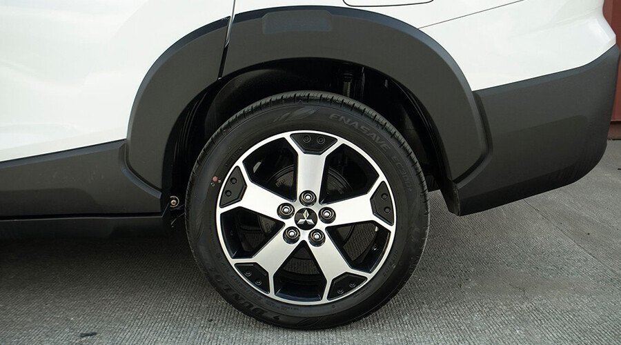 Mitsubishi Xpander Cross - Hình 6