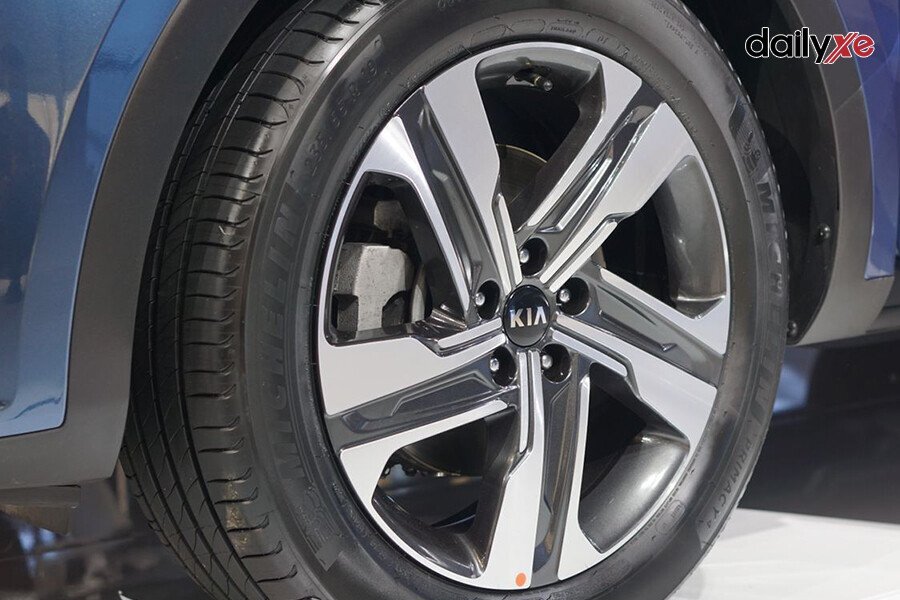 New KIA Sorento Premium D2.2 (Máy dầu) - Hình 11