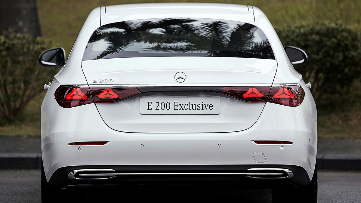 Cụm đèn hậu LED 3D tạo hình ngôi sao ba cánh