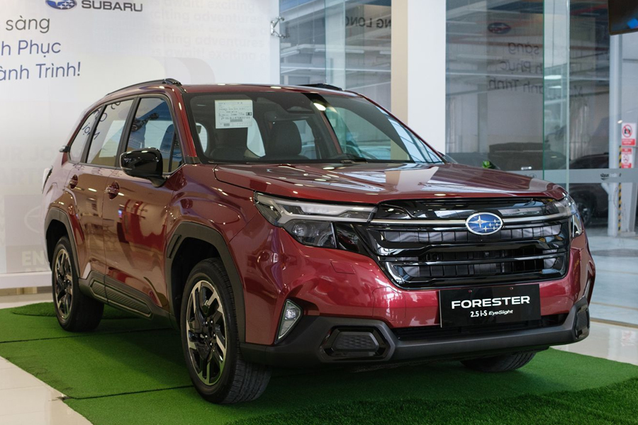 Subaru Forester thế hệ hoàn toàn mới vừa chính thức ra mắt tại thị trường Việt Nam