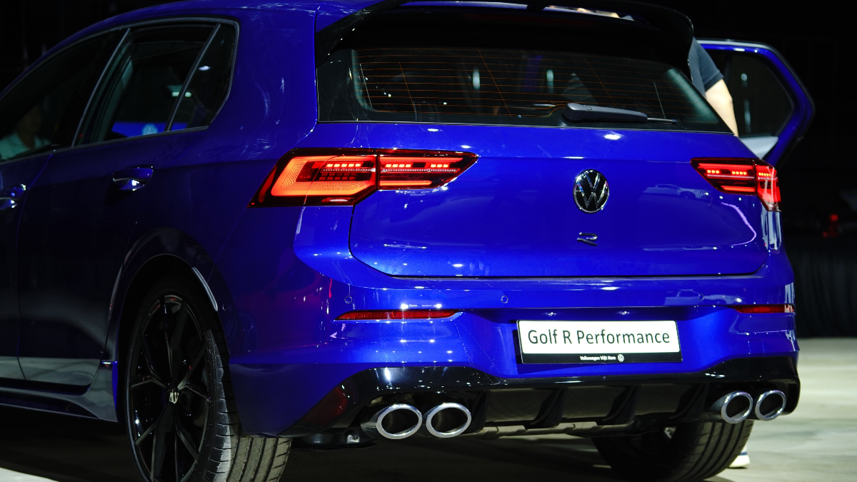 Cụm đèn hậu LED hiệu ứng 3D