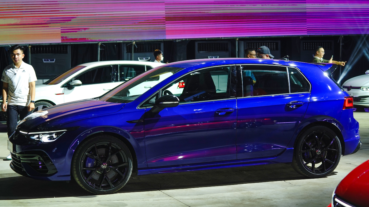 Volkswagen Golf thế hệ mới thiết kế tinh giản