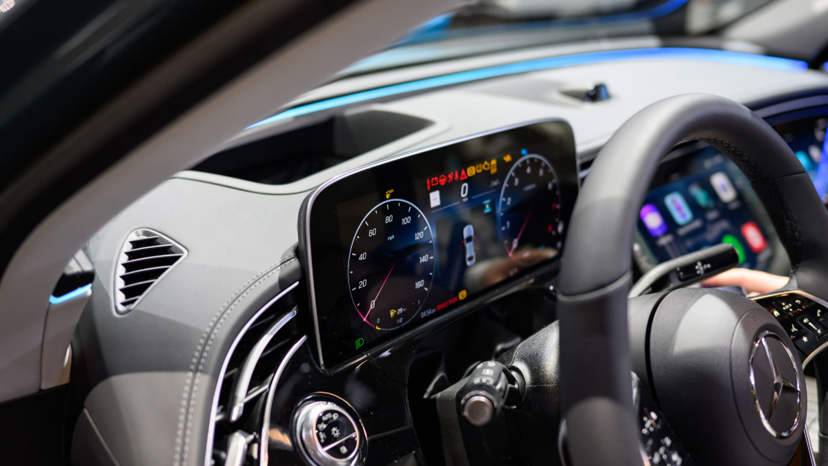 Màn hình đồng hồ kỹ thuật số 12,3 inch hiển thị thông tin lái