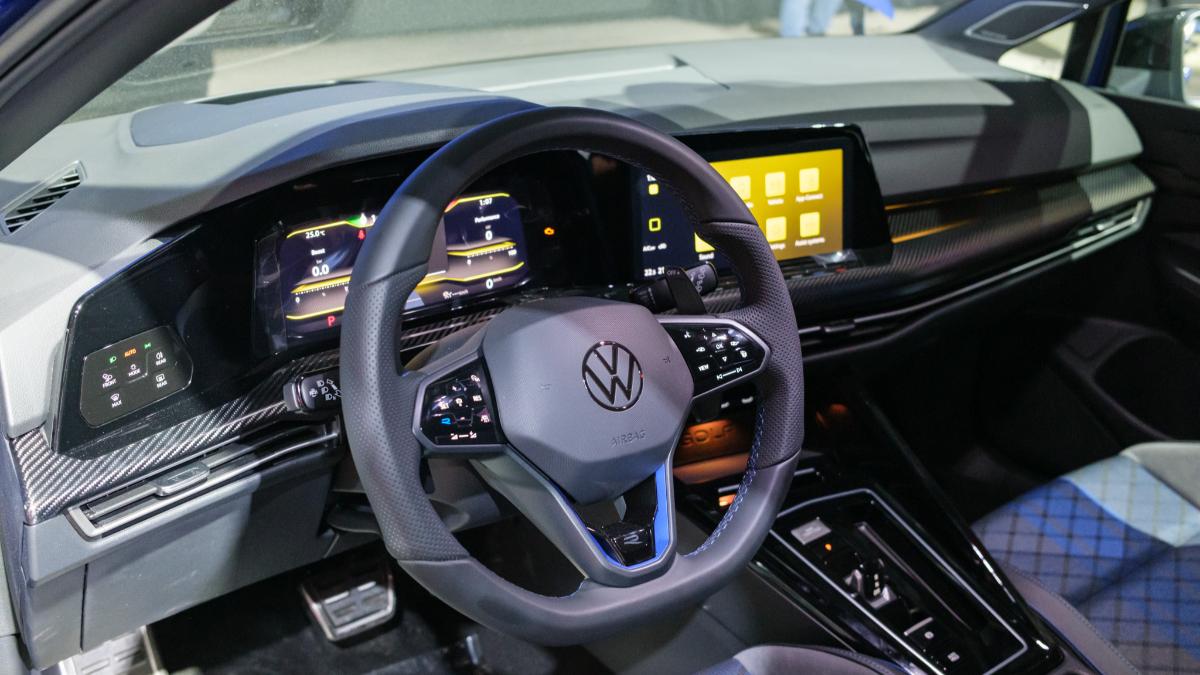 Vô-lăng đa chức năng thiết kế mới