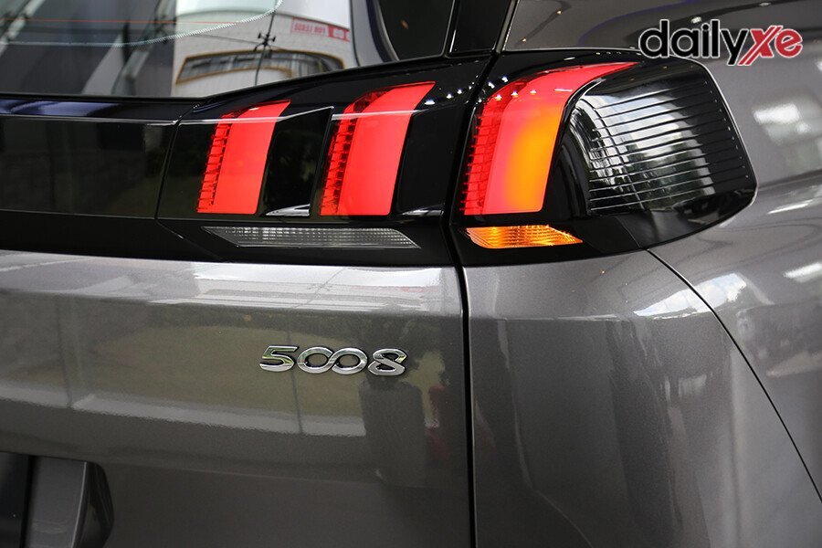 Peugeot 5008 Active SUV 7 chỗ - Hình 7 Peugeot 5008 Active SUV 7 chỗ - Hình 7