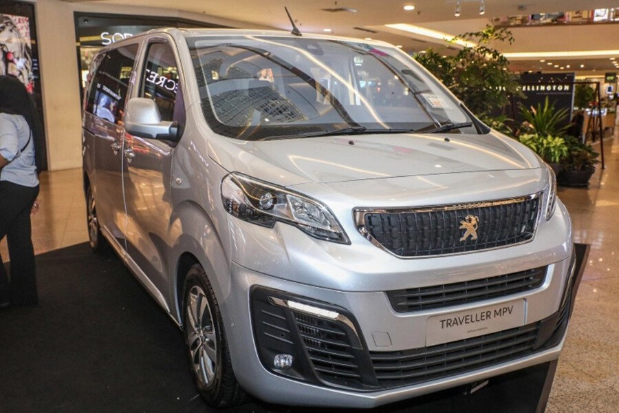 Peugeot Traveller 2019 - Hình 2