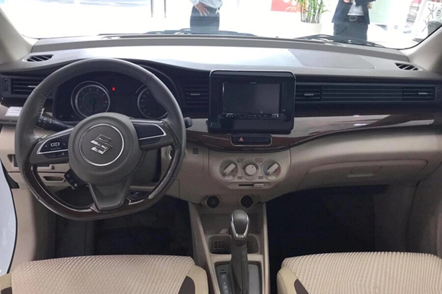 Suzuki Ertiga GL 2019 - Hình 10