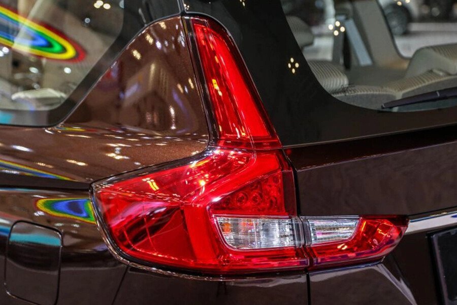Suzuki Ertiga GL 2019 - Hình 7