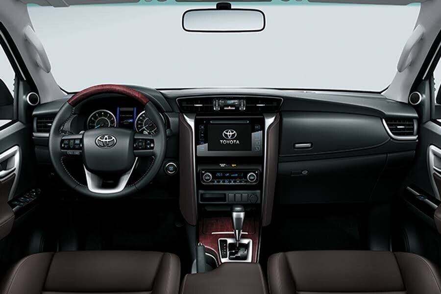 Toyota Fortuner 2.4 4x2 AT 2018 - Hình 27