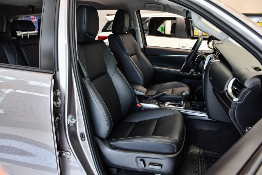 Ghế ngồi rộng rãi thoải mái