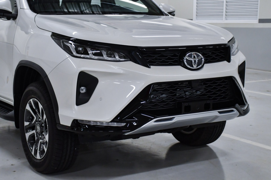 Lưới tản nhiệt kép thiết kế táo bạo