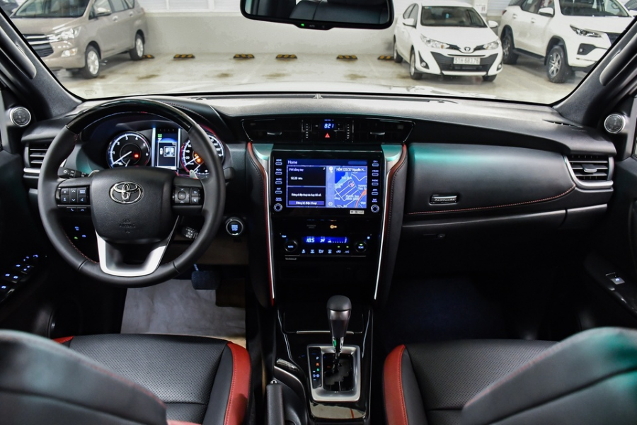 Bảng táp lô được thiết kế hài hòa