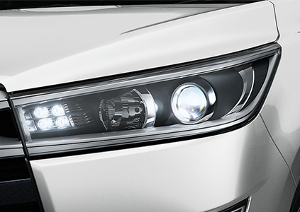 Toyota Innova 2.0V 2018 - Hình 22